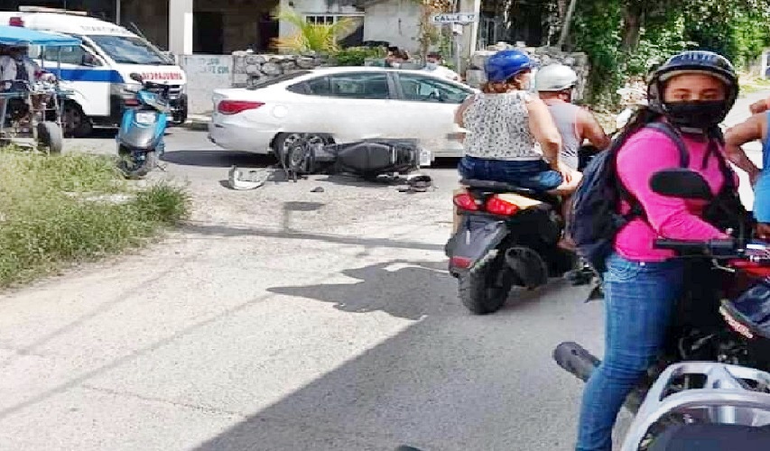 Un Turista Franc S Invade El Carril Contrario Y Lo Choca Una