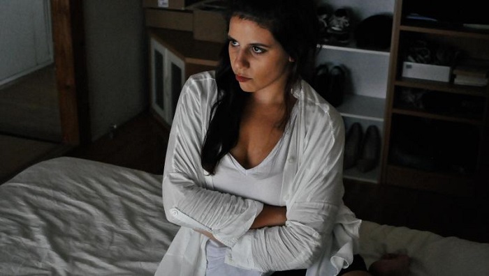 insomnio-falta-de-sueno-arruina-relacion-amigos-y-familia.r_d.1652-772-2500 (1)