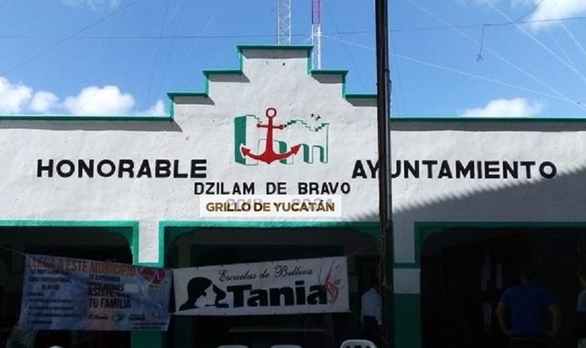 Dzilam-de-Bravo-palacioo