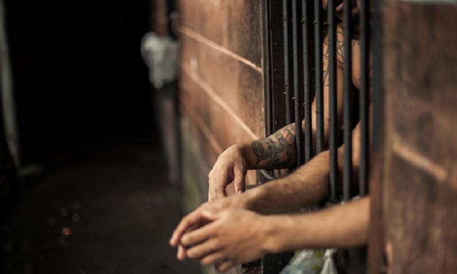 detencion_j.