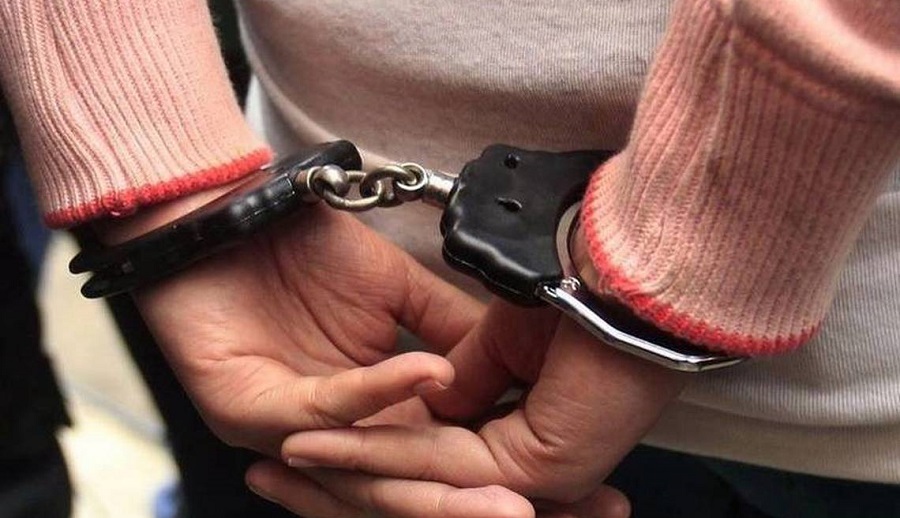 Mujer detenid