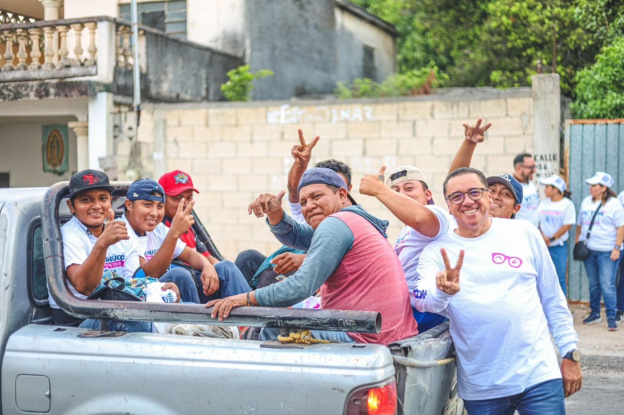 En casi dos meses de campaña, Víctor Hugo Lozano ya recorrió más de 60 ...